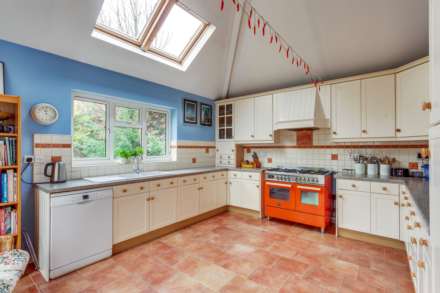 Grosvenor Road, Caversham, Image 5