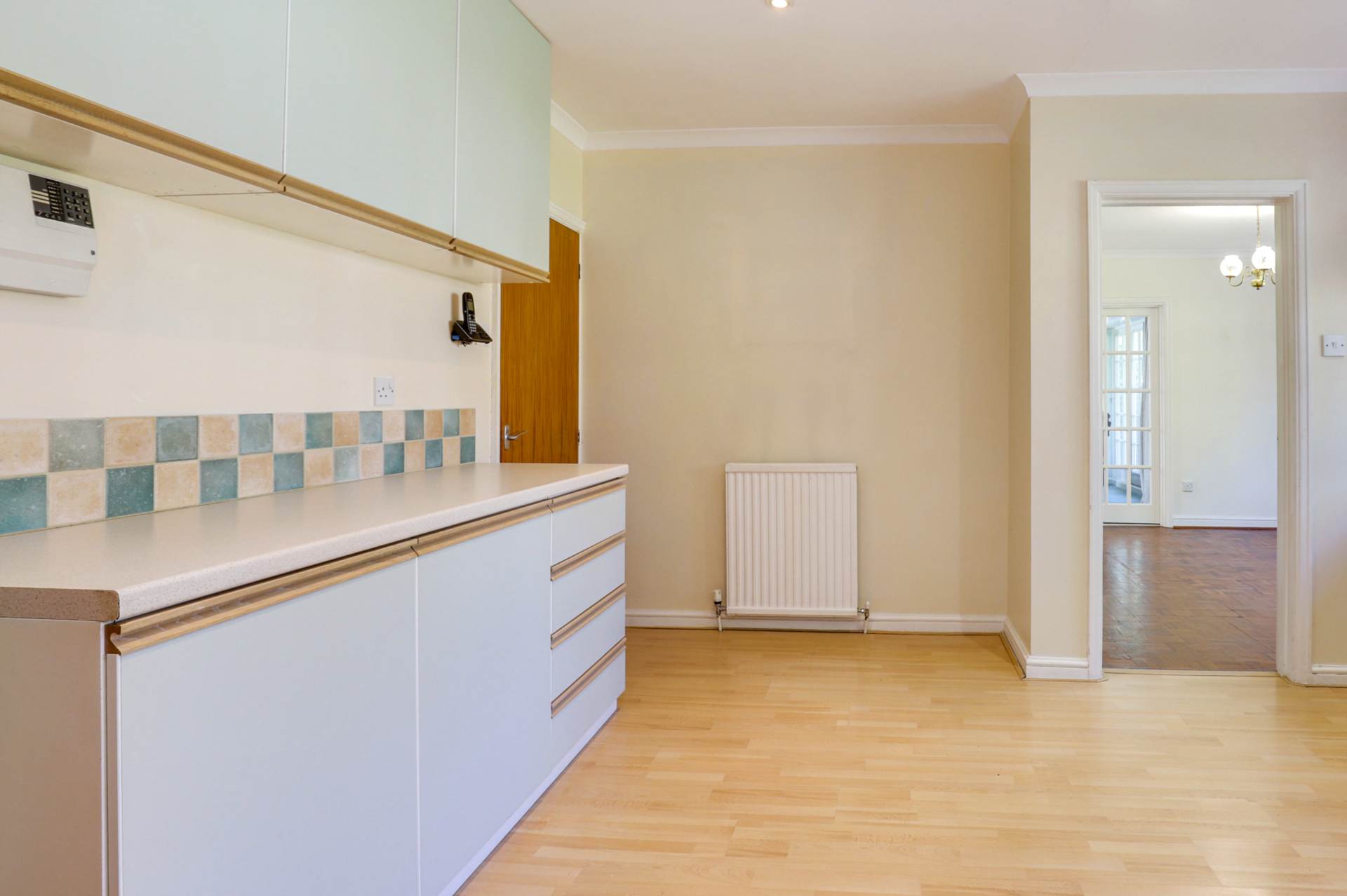 Picton Way, Caversham, Image 10
