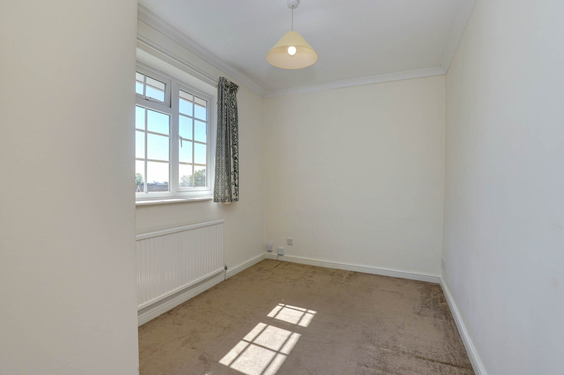 Picton Way, Caversham, Image 21