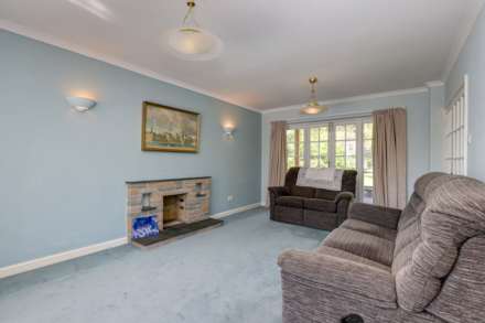Picton Way, Caversham, Image 14