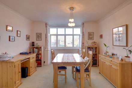 All Hallows Road, Caversham, Image 12