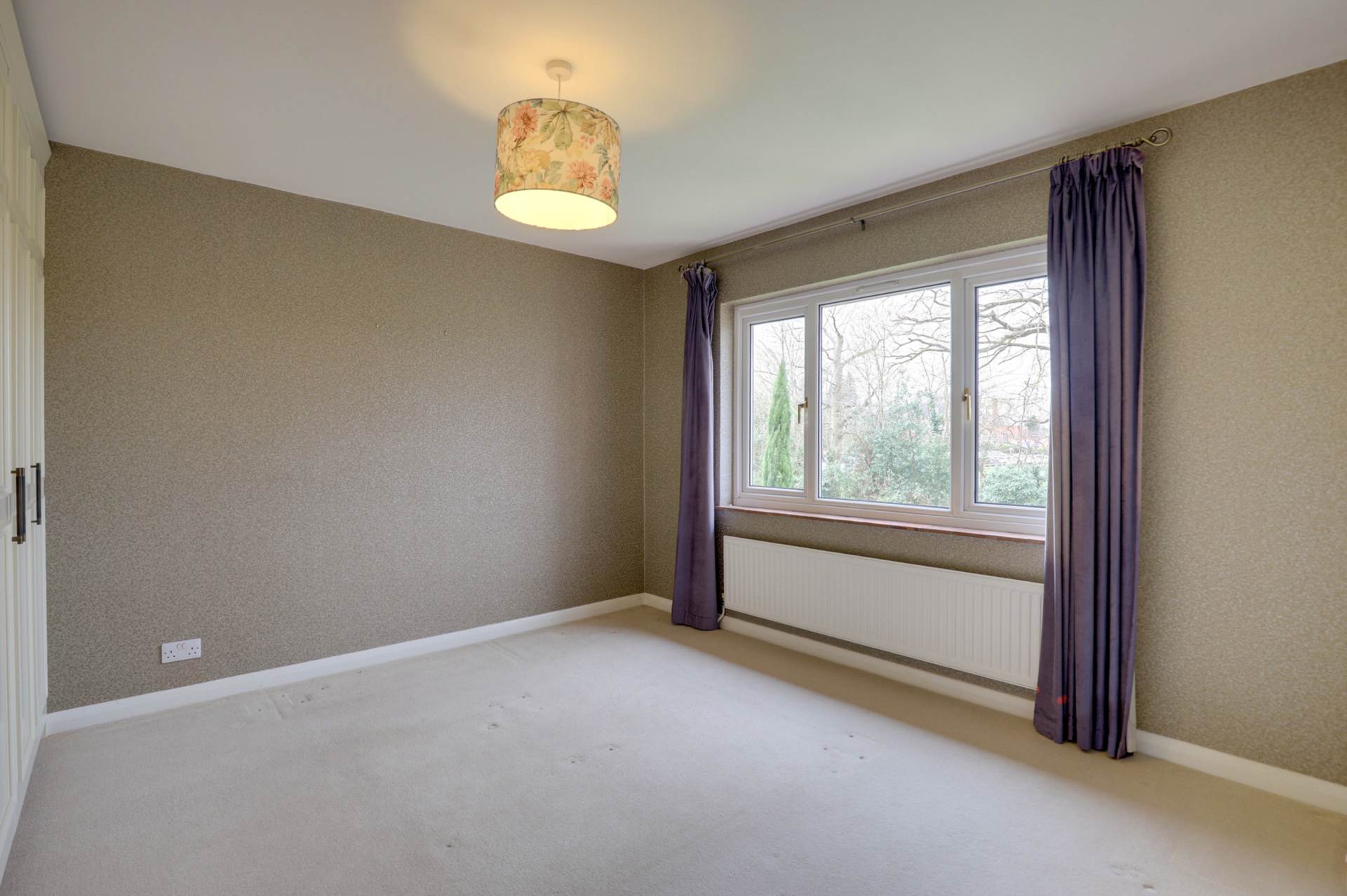 Surley Row, Emmer Green, Image 8