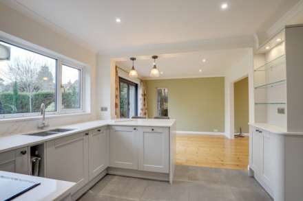 Surley Row, Emmer Green, Image 5