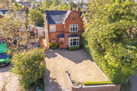 Kidmore Road, Caversham Heights