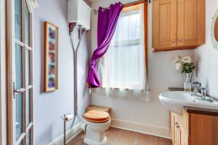 Kidmore Road, Caversham Heights, Image 25