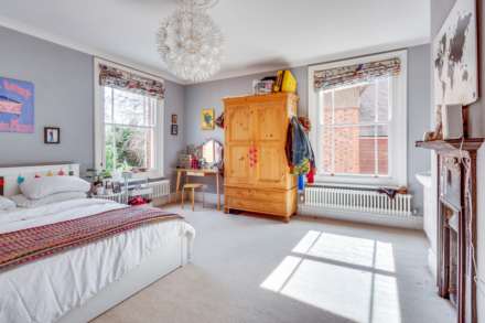 St Peters Avenue, Caversham Heights, Image 32