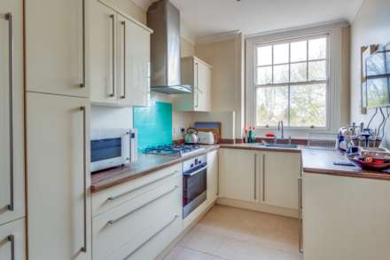 St Peters Avenue, Caversham Heights, Image 39