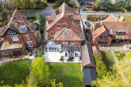 St Peters Avenue, Caversham Heights, Image 51