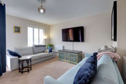 Monkley Court, Caversham, Image 3