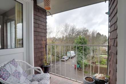 Monkley Court, Caversham, Image 7