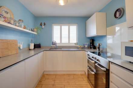 Monkley Court, Caversham, Image 8