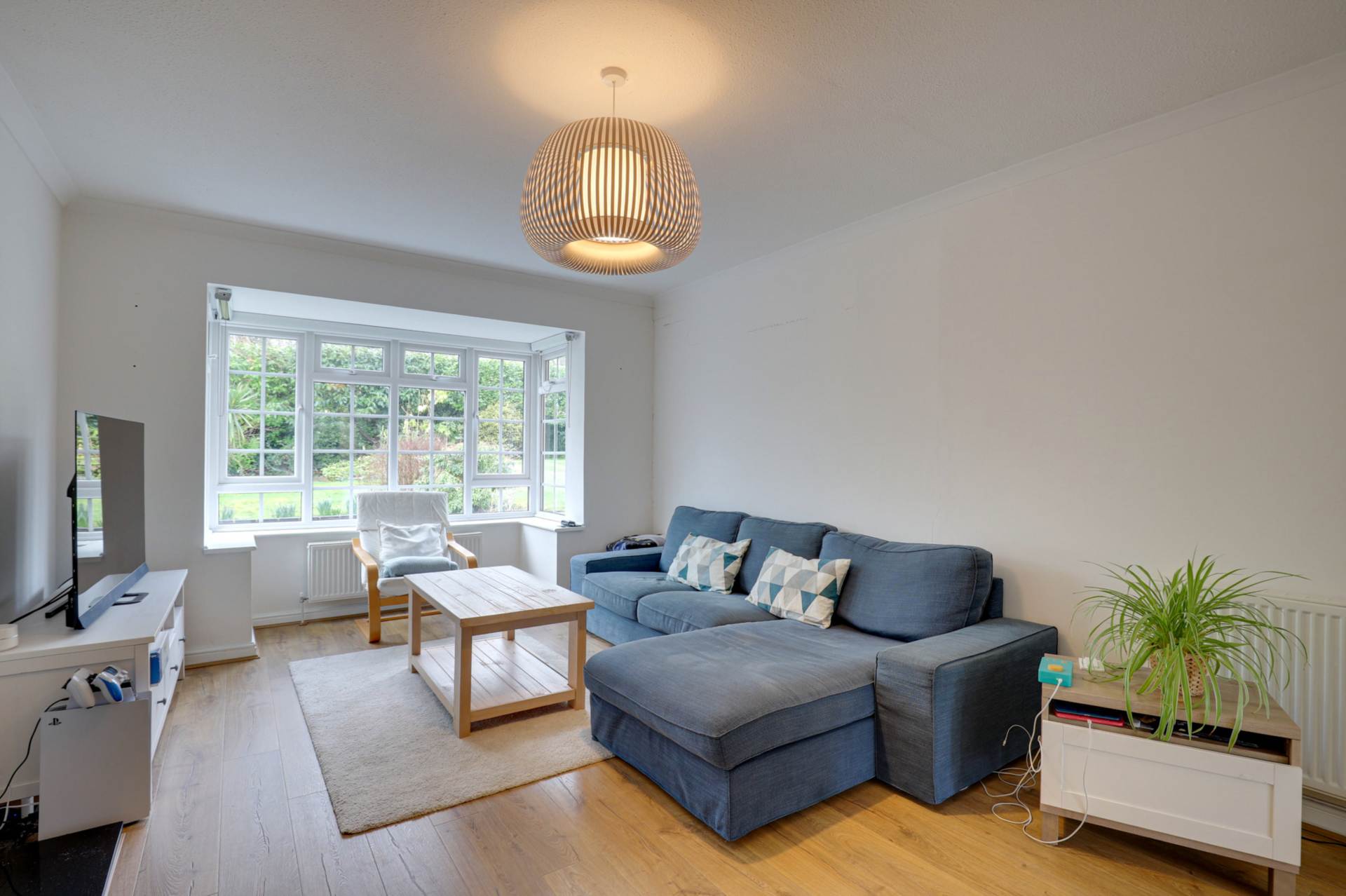 Picton Way, Caversham, Image 10