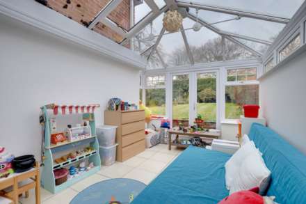 Picton Way, Caversham, Image 19