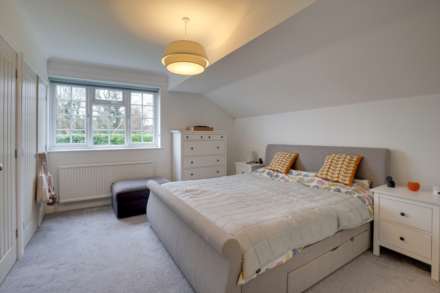 Picton Way, Caversham, Image 21