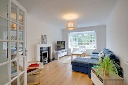 Picton Way, Caversham, Image 5