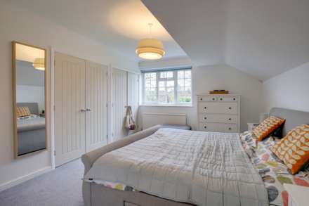 Picton Way, Caversham, Image 6