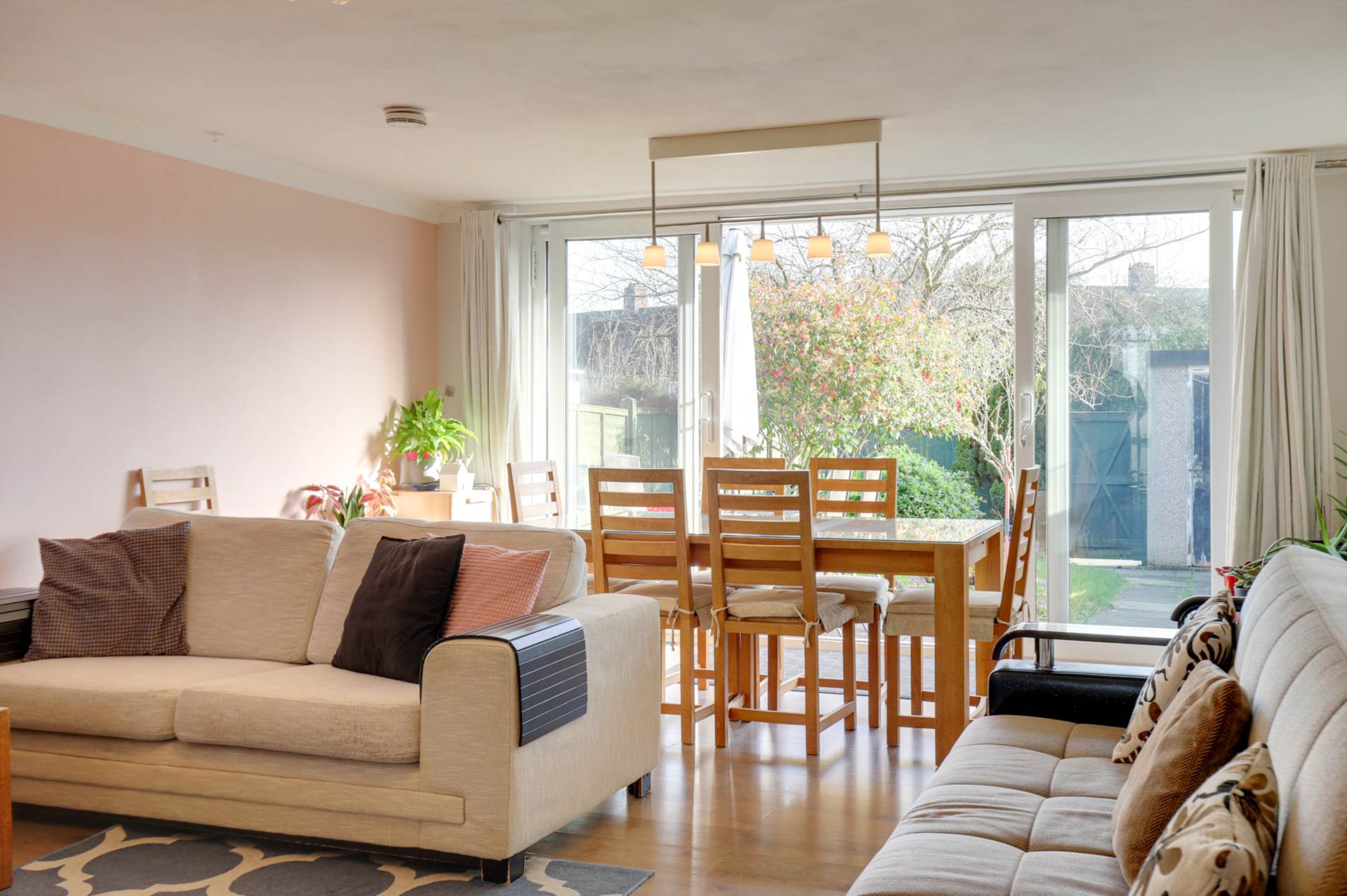 Bellingham Walk, Emmer Green, Image 13