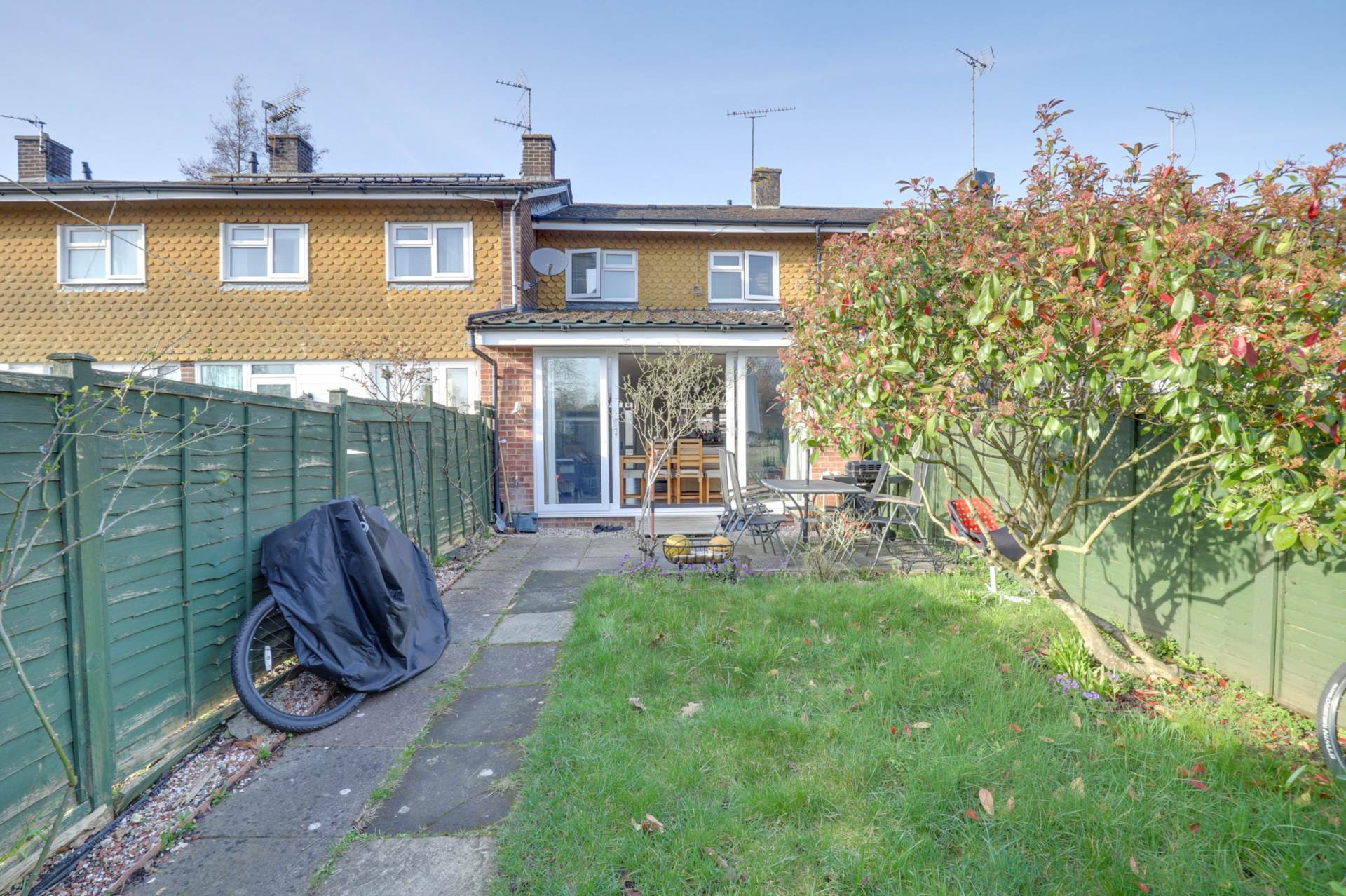 Bellingham Walk, Emmer Green, Image 21