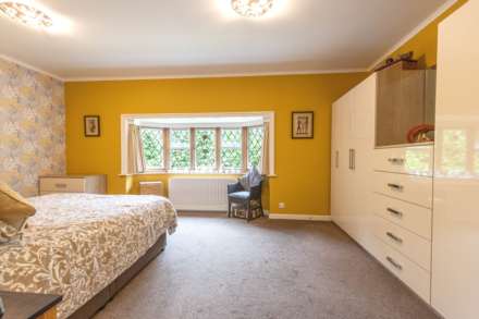 Church Road, Caversham, Image 13