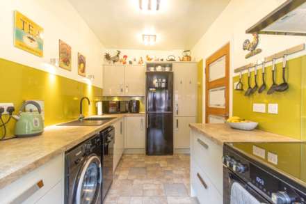 Church Road, Caversham, Image 7