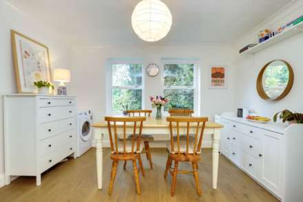 Boundary Lane, The Warren, Reading, Image 14