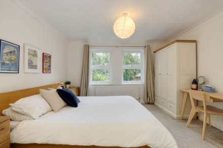 Boundary Lane, The Warren, Reading, Image 21