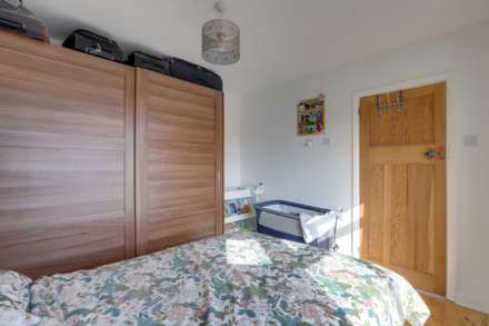 Cawsam Gardens, Caversham, Image 10