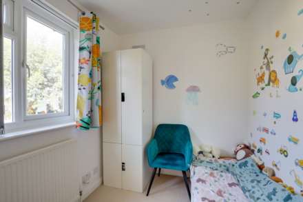 Cawsam Gardens, Caversham, Image 13