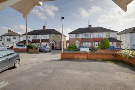 Cawsam Gardens, Caversham, Image 22