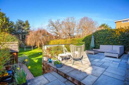 Balmore Drive, Caversham, Image 2