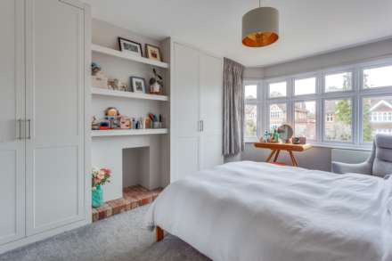 Balmore Drive, Caversham, Image 7