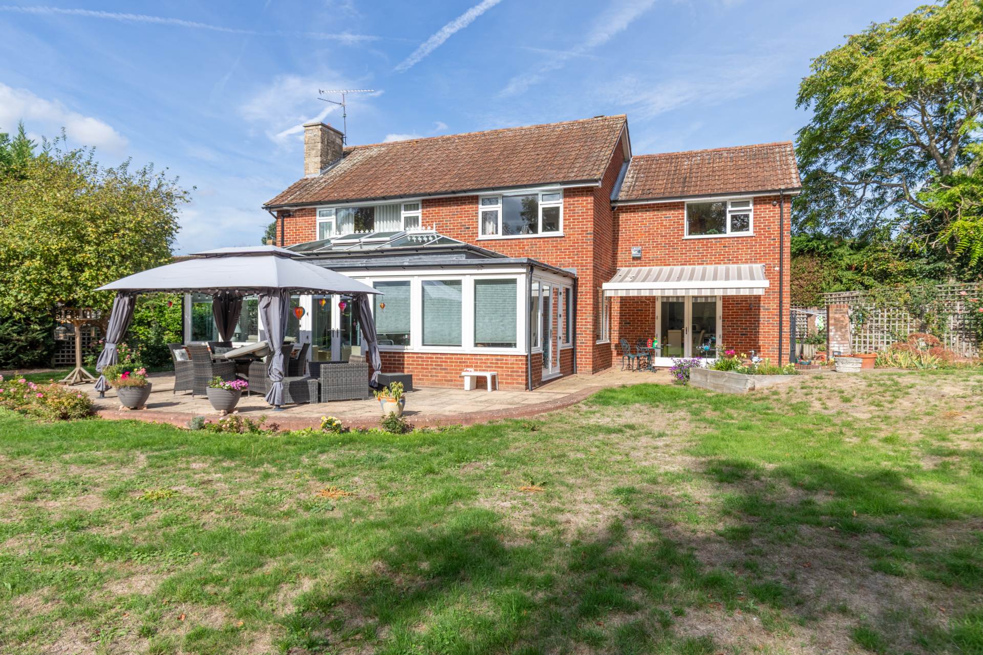 Old Barn Close, Emmer Green, Image 1
