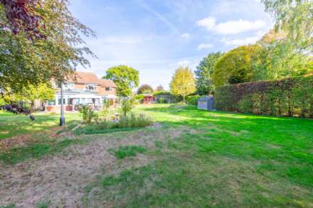 Old Barn Close, Emmer Green, Image 30