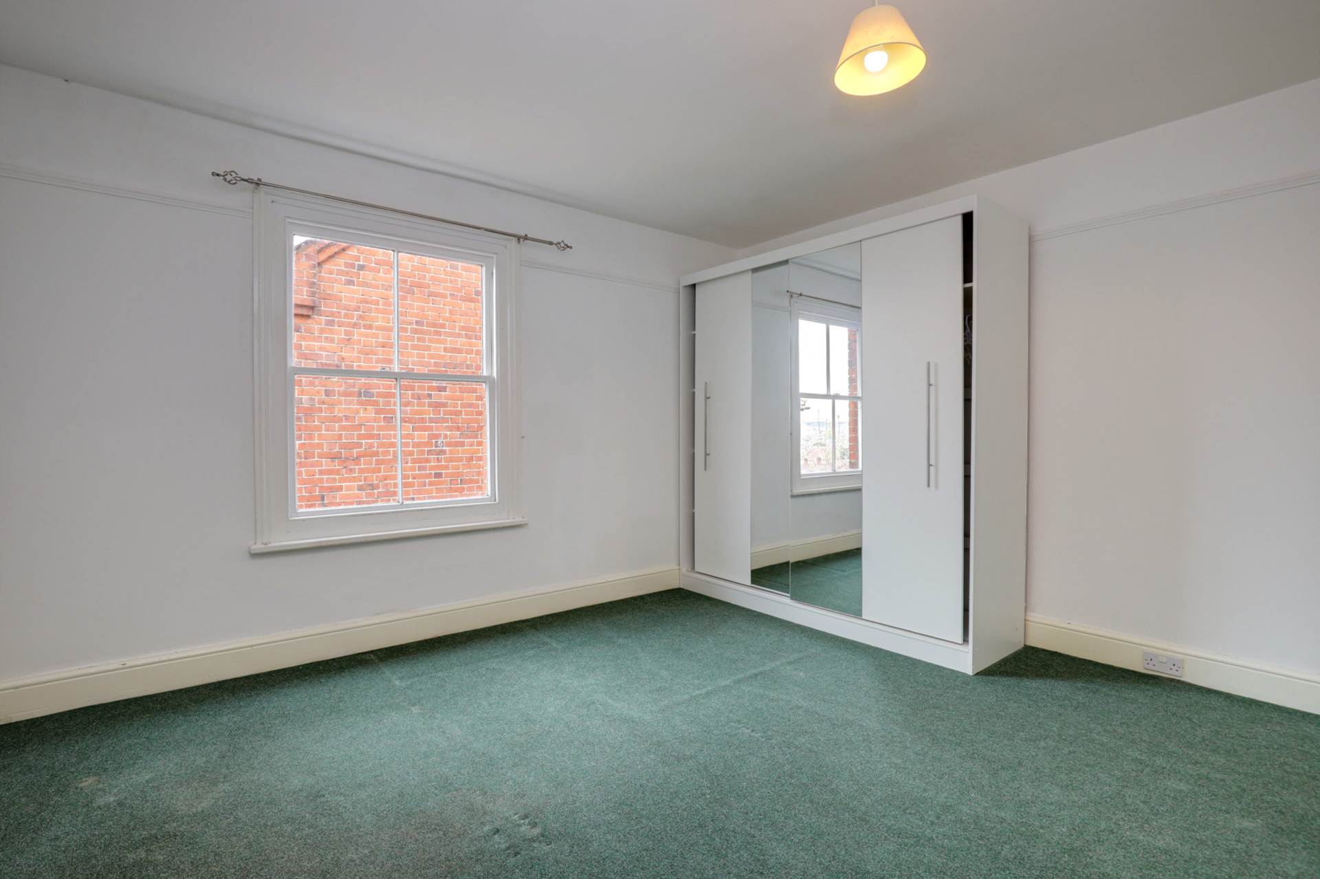 Tilehurst Road, Reading, Image 12