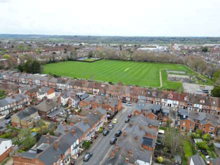 Tilehurst Road, Reading, Image 22