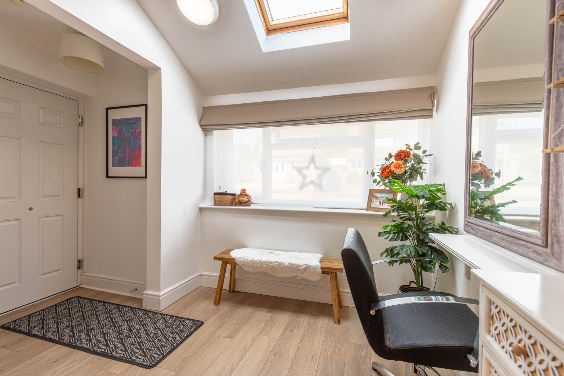 Queensway, Caversham Park Village, Image 15