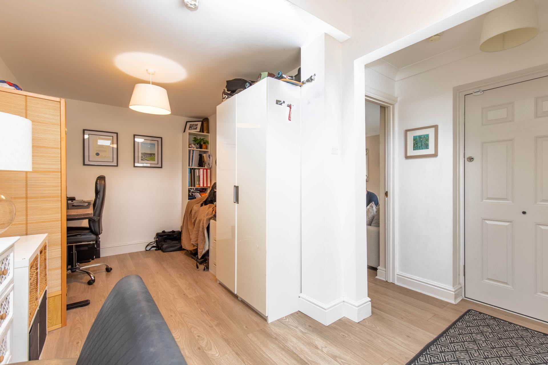 Queensway, Caversham Park Village, Image 18