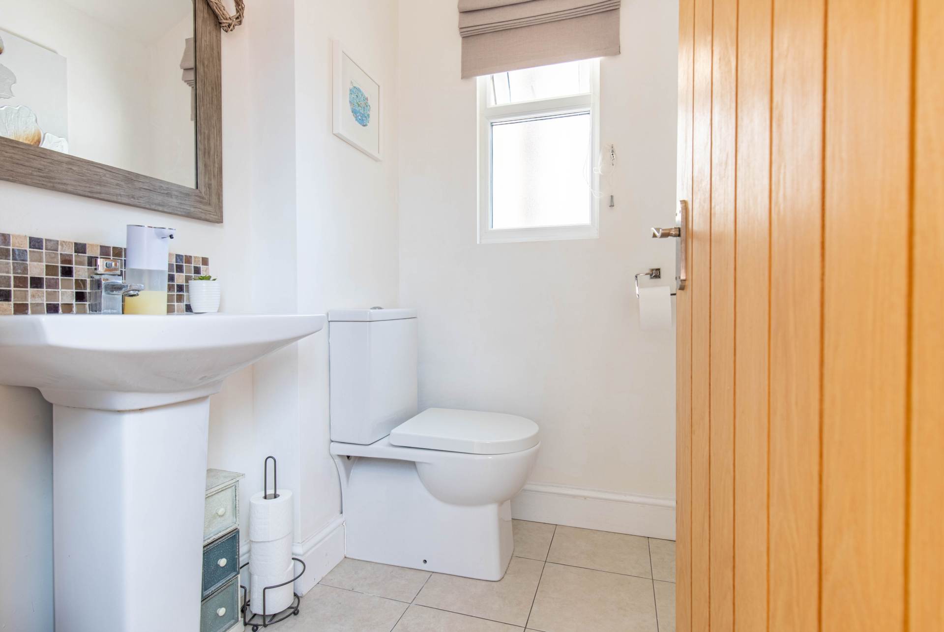 Queensway, Caversham Park Village, Image 21