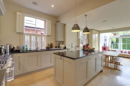 Grosvenor Road, Caversham, Image 5