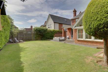 Grosvenor Road, Caversham, Image 6