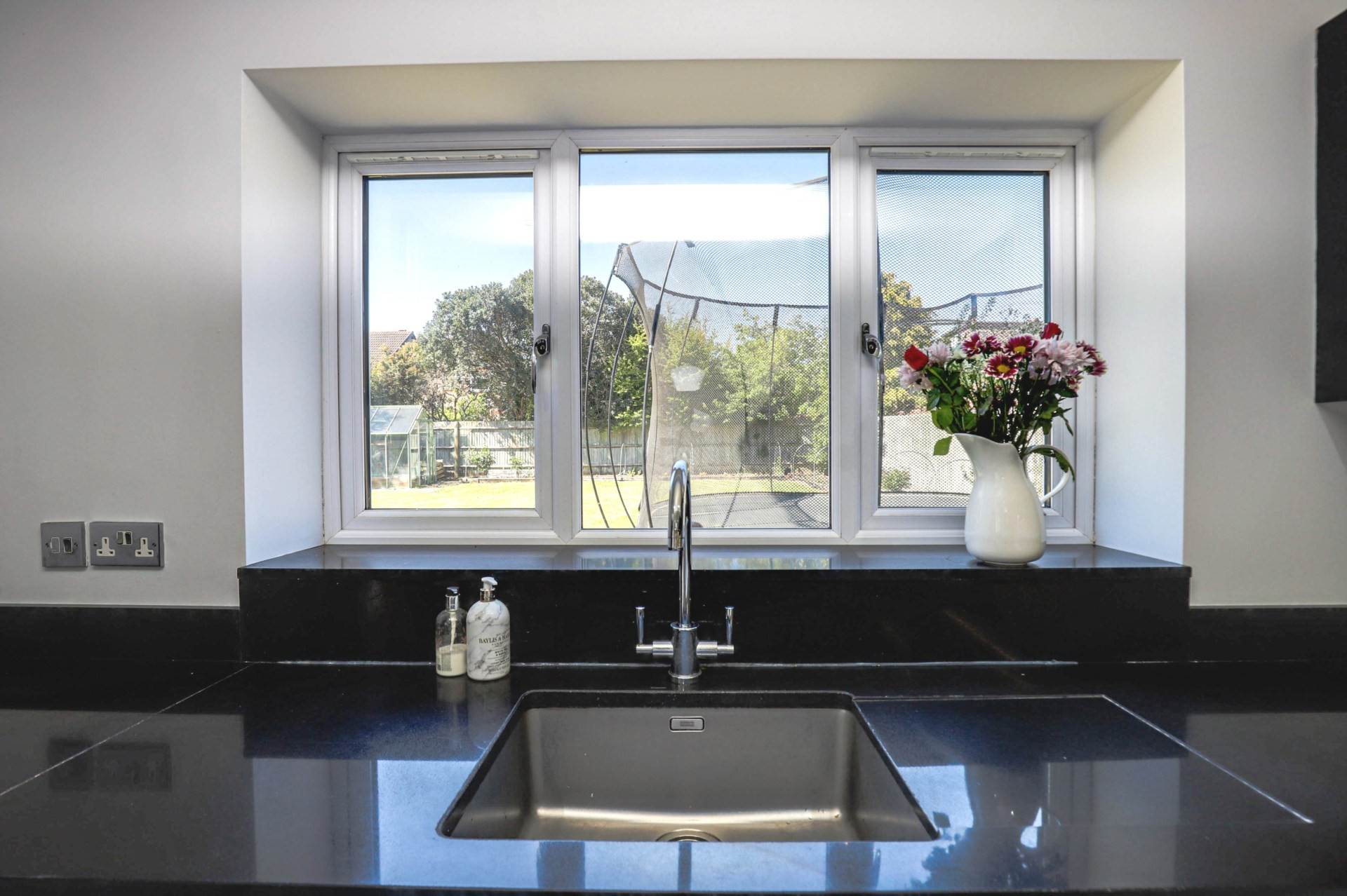 Woods Road, Caversham, Image 22