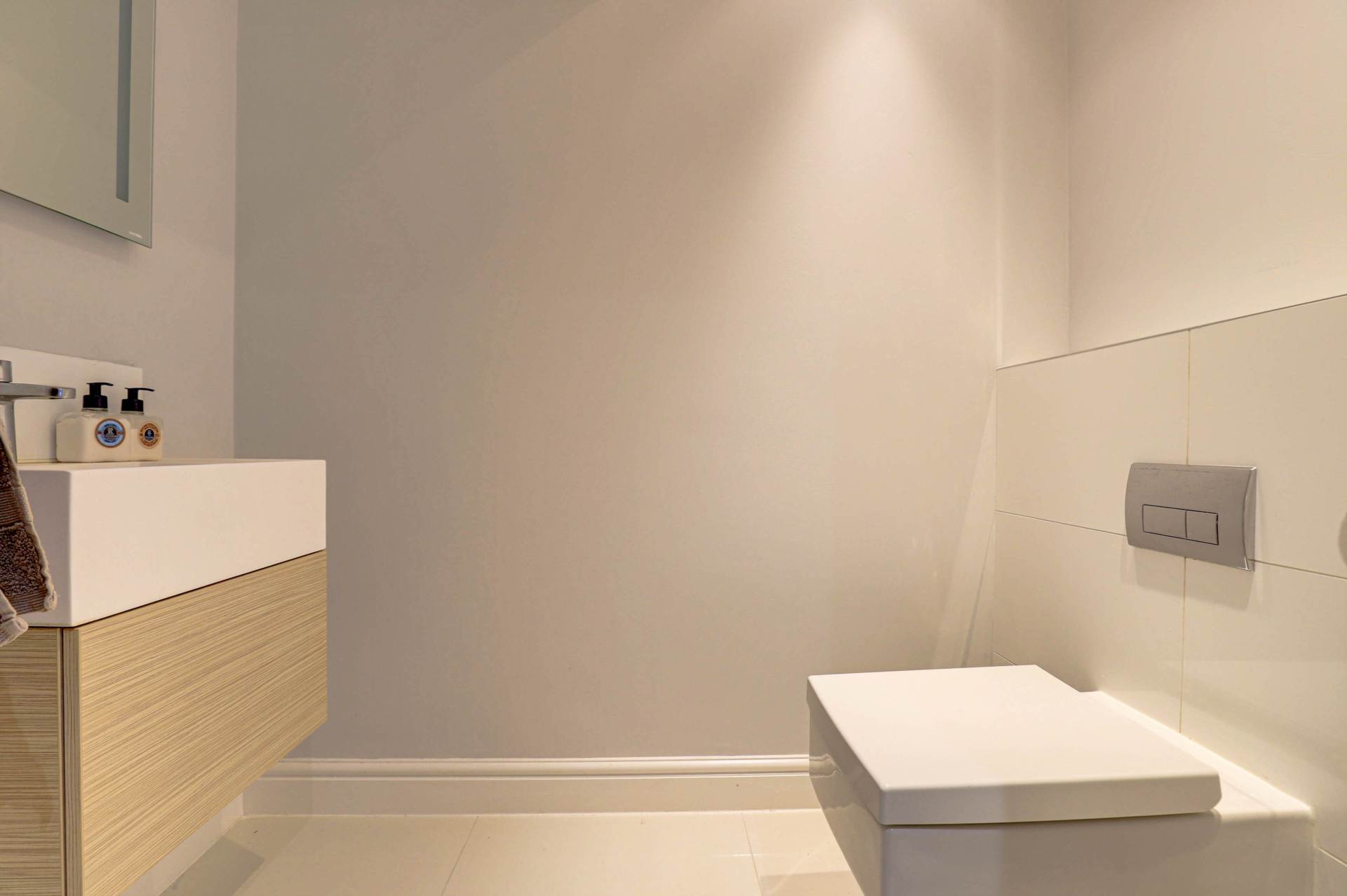 Woods Road, Caversham, Image 26