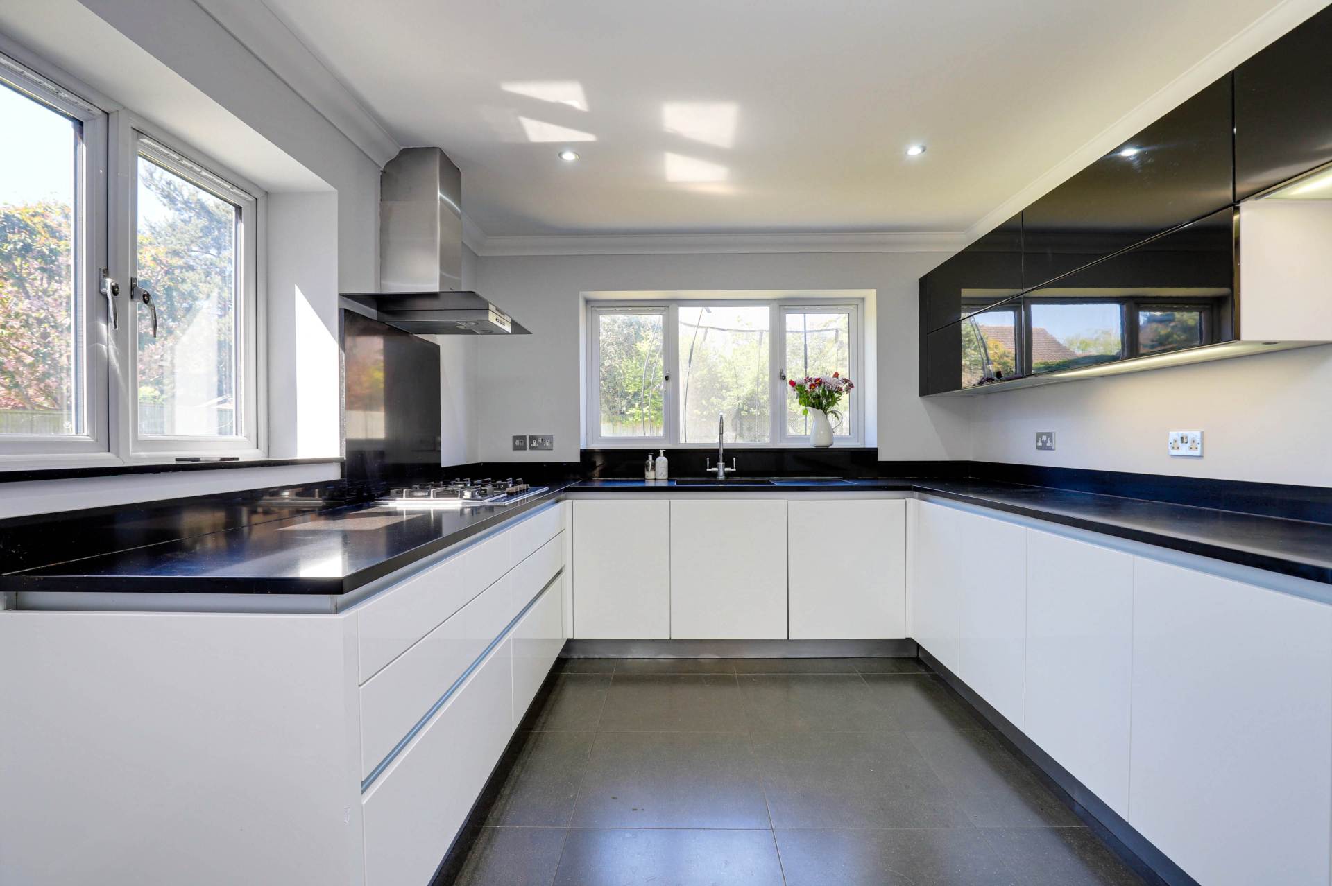 Woods Road, Caversham, Image 7