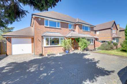 Woods Road, Caversham, Image 1