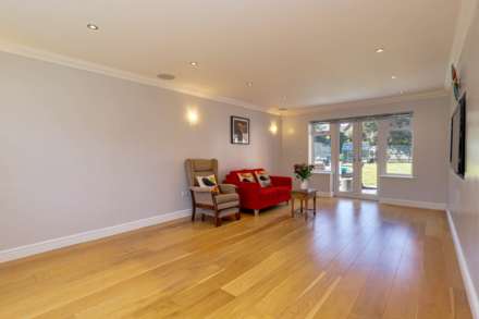 Woods Road, Caversham, Image 17