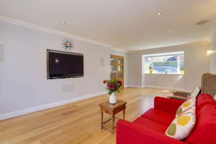 Woods Road, Caversham, Image 19