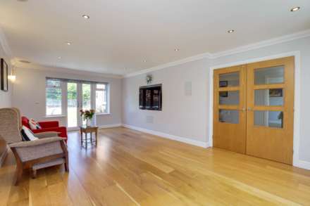 Woods Road, Caversham, Image 4