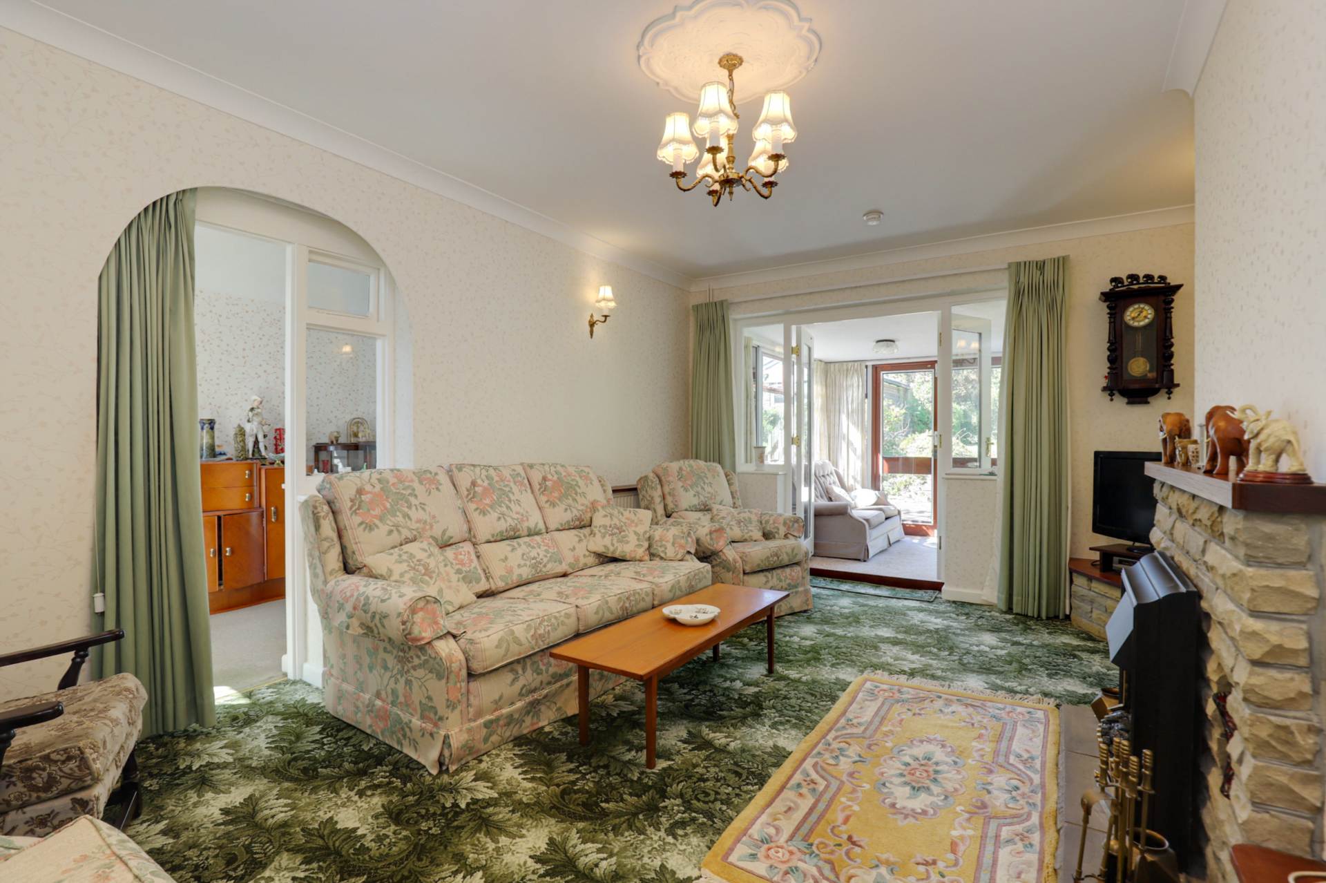 Woodcote Way, Caversham Heights, Image 3