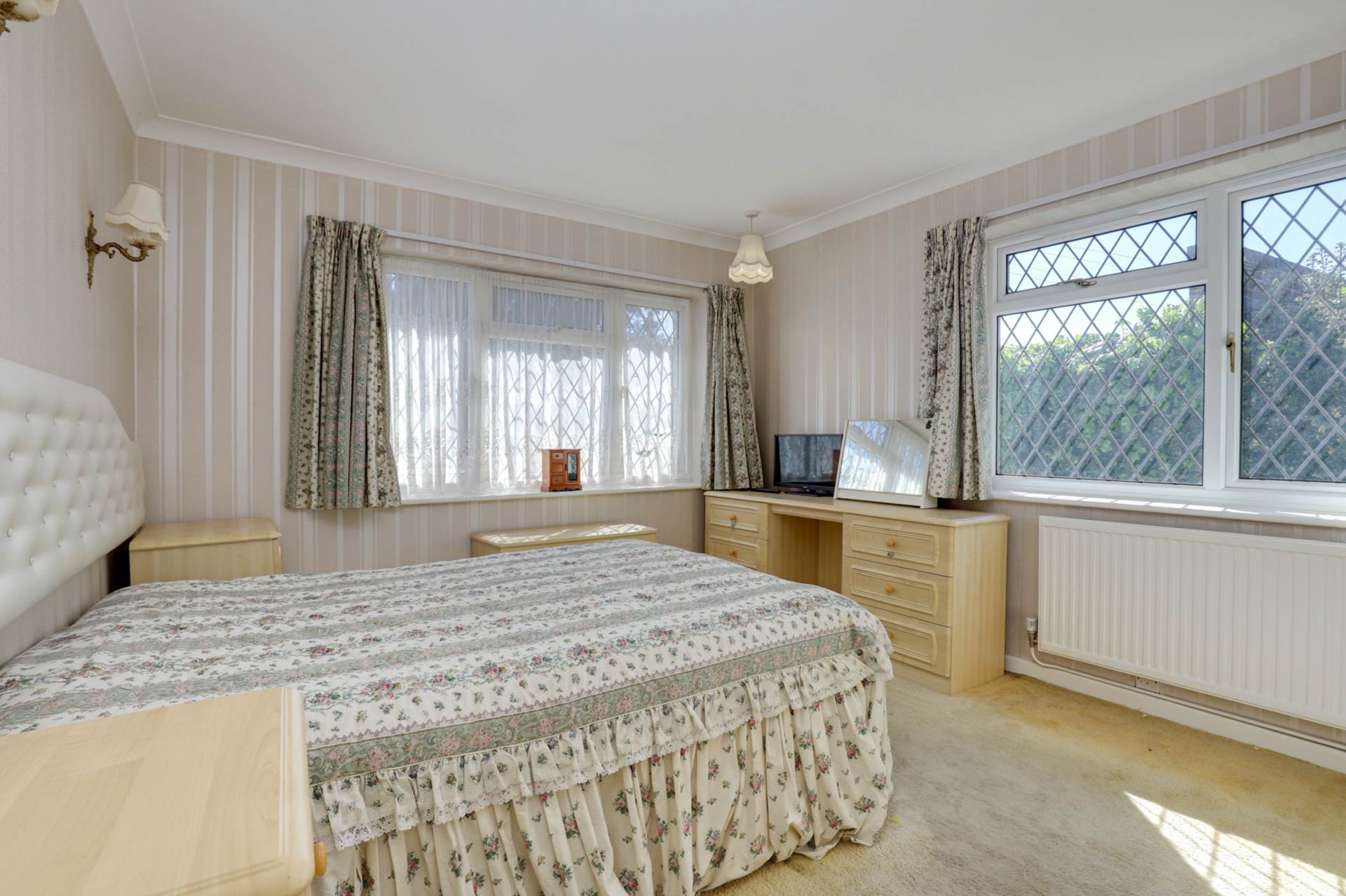 Woodcote Way, Caversham Heights, Image 7