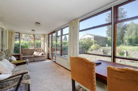 Woodcote Way, Caversham Heights, Image 17
